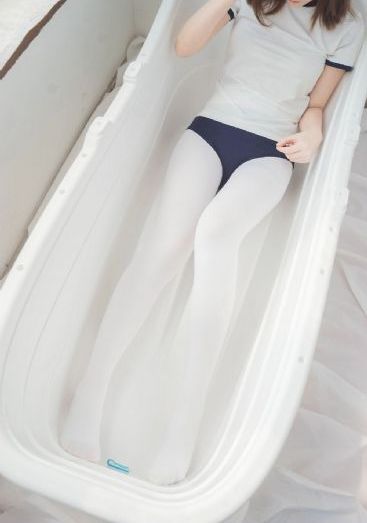 女教师在线播放