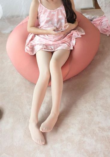 白莲花度假村第一季