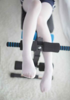 两个女人诱惑