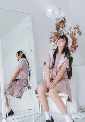 八尺夫人在线观看