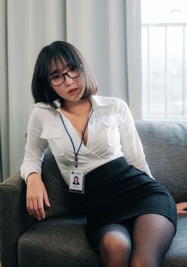 异国女郎在巴黎在线观看
