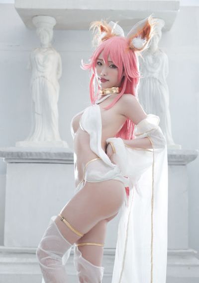 兴奋的女人们