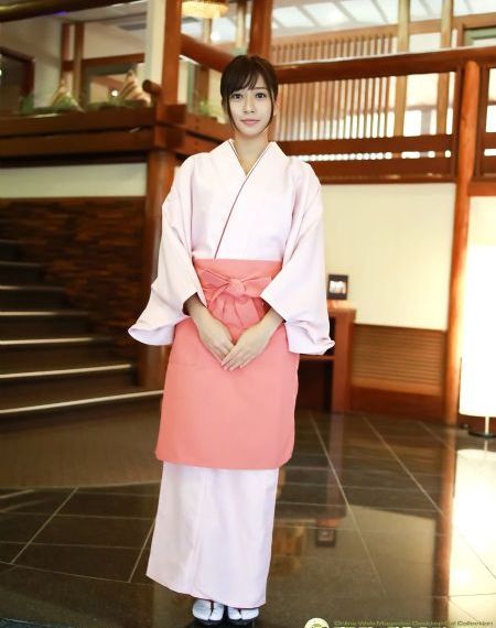 美女露100%在线观看