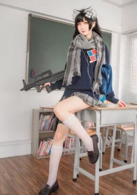 加勒比女海盗h成版人在线云播
