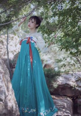 两女一杯在线观看