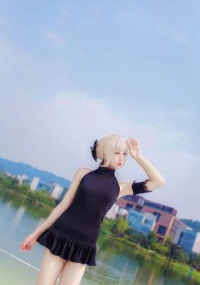 屠宰呕吐娃娃 安吉拉