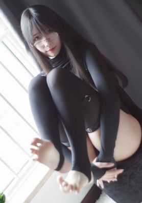 霓裳情挑